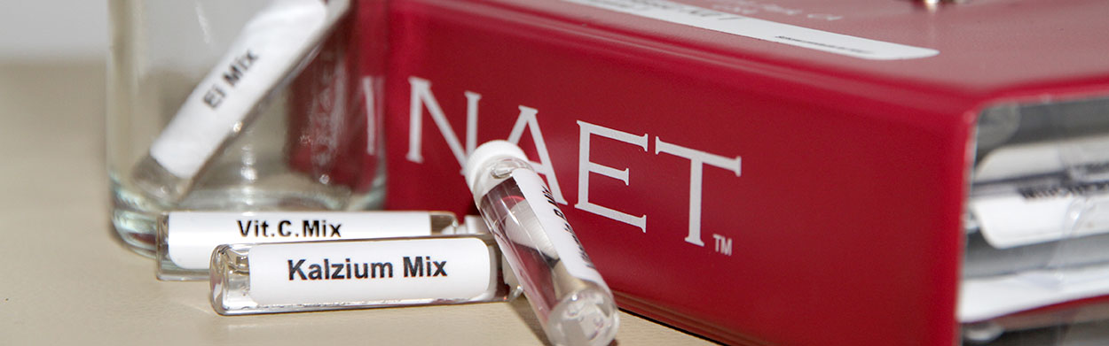 NAET-Teströhrchen und Praxismaterial